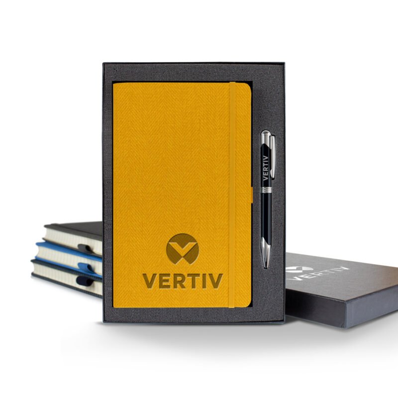 Castelli-Montana-Medio-Lined-Ivory-Page-Journal-Gift-Set-Q24FGGS Castelli Montana Medio Lined Ivory Page Journal Gift Set